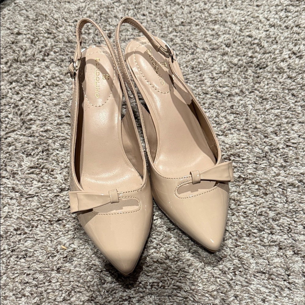 Cute nude heels